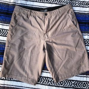Men’s DaHui Hybrid Collection Shorts